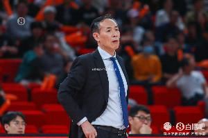 许利民:健康对球队未来最重要 只要团结任何困难都不能击败我们
