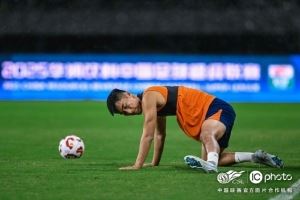 踩场掠影 以昂扬的斗志迎接明日的比赛!
